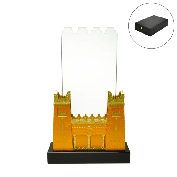 Castle-Design-Crystal-Award-CR-30-Main.webp