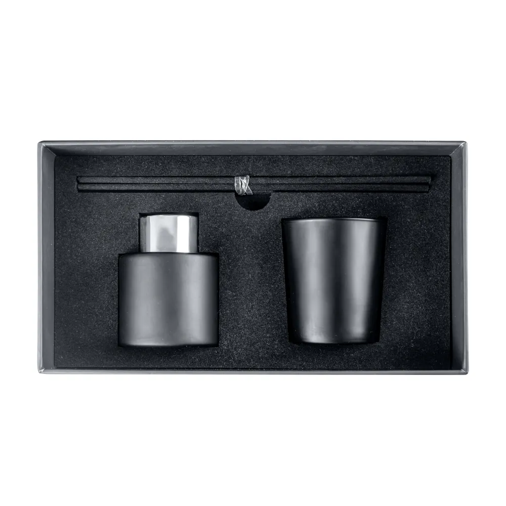Scented-Candle-and-Aroma-Reem-Diffuser-Giftset-GS-063-Open-View.webp
