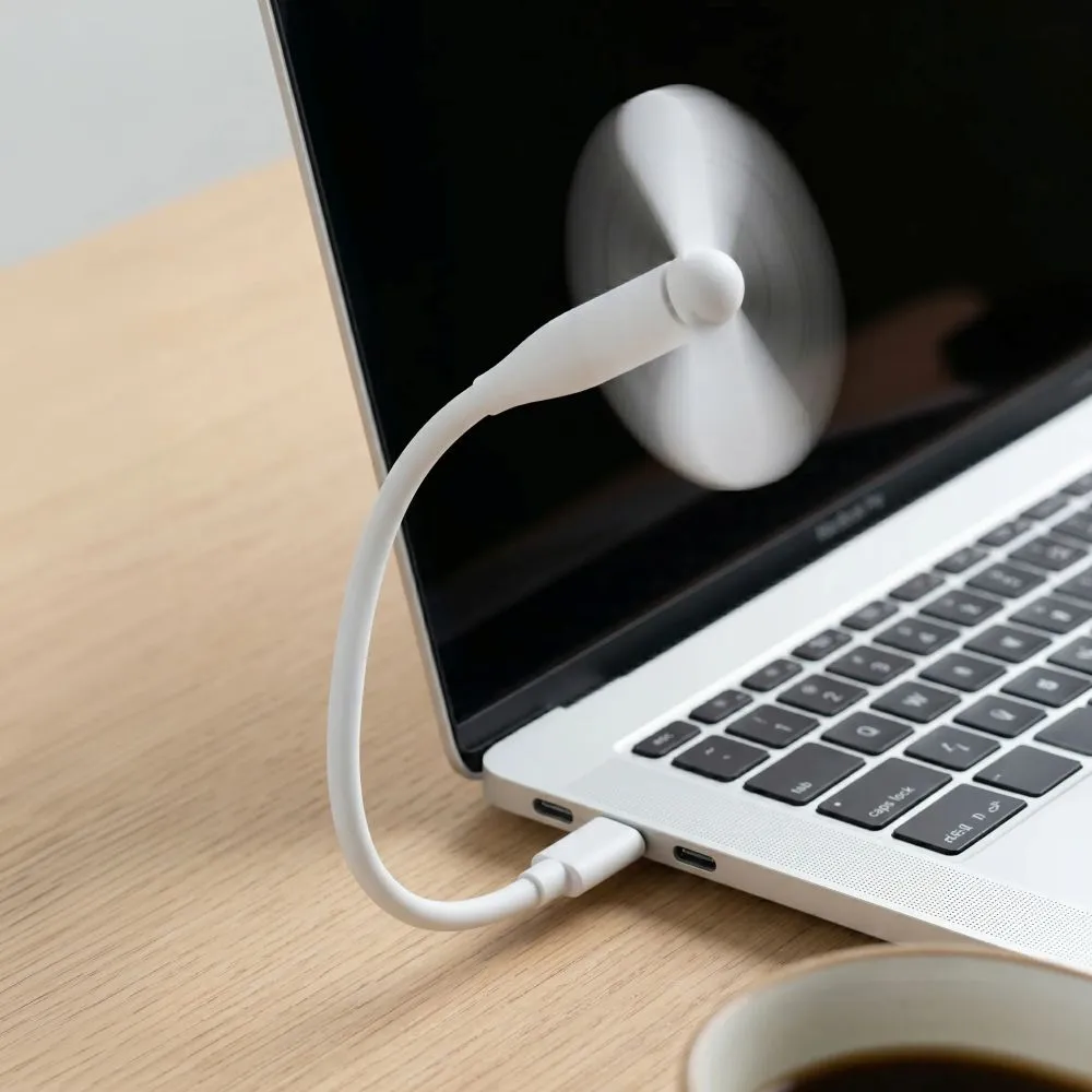 Portable-USB-FAN-Uses-02.webp