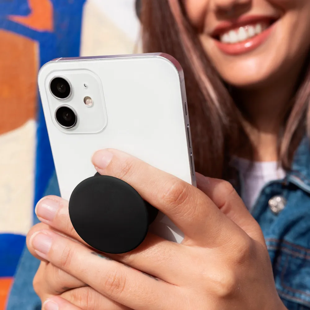 Round-Mobile-Grip-and-Stand-PR-02-View-2.webp
